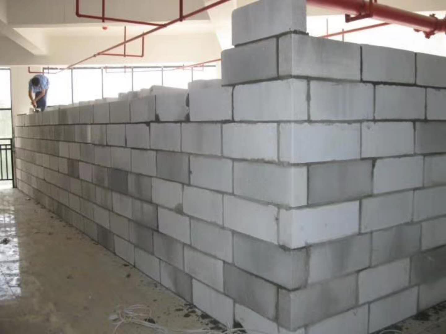 醴陵蒸压加气混凝土砌块承重墙静力和抗震性能的研究